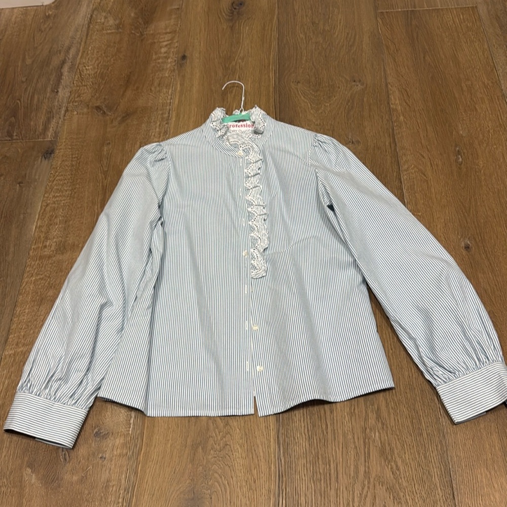 Sezane blouse, size 36 (please confirm your size on brand website)